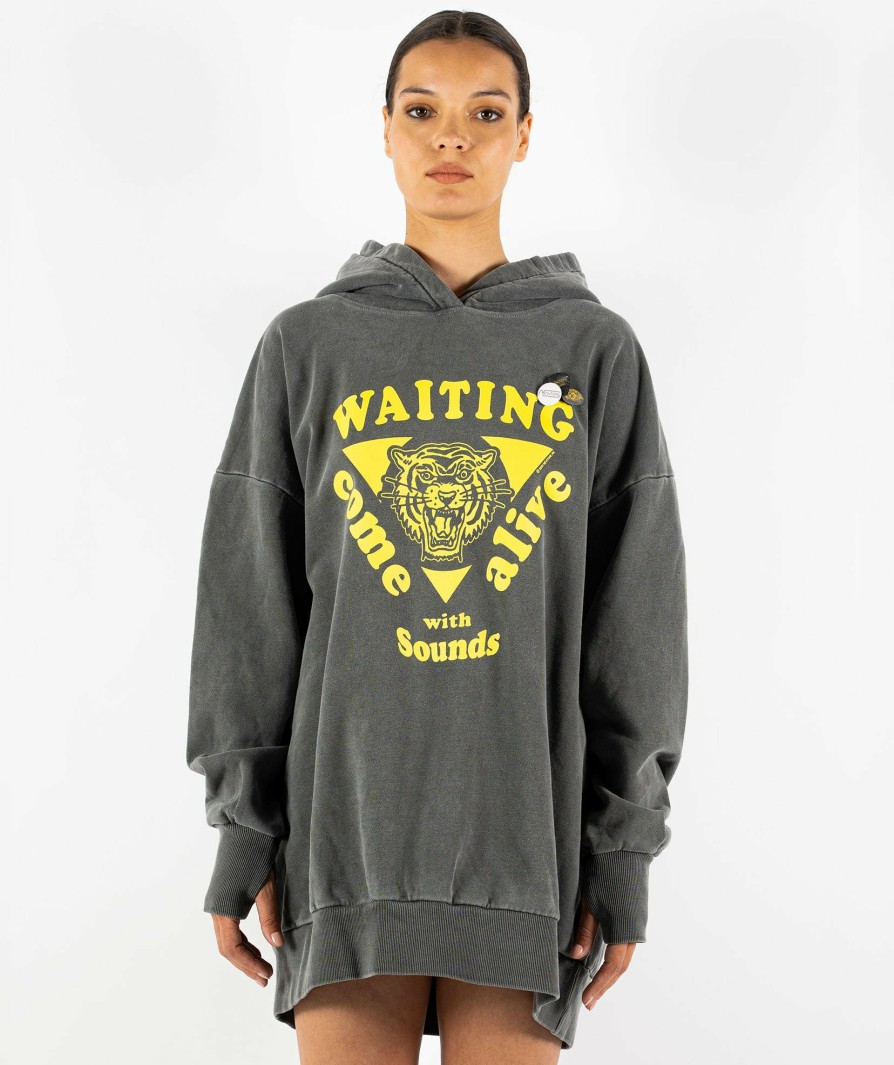 Archives Newtone | Dress Hoodie Foster Pepper "Waiting"